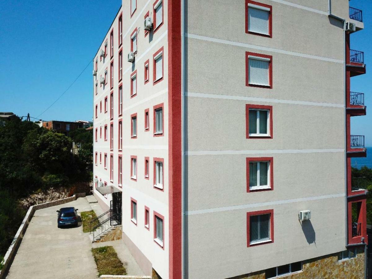 Apartment Olive 尤塔哈 外观 照片